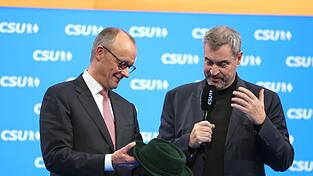 Die Chefs von CDU und CSU besuchen regelmäßig die Parteitage der Schwesterparteien. (Archivbild) Die Chefs von CDU und CSU besuchen regelmäßig die Parteitage der Schwesterparteien. (Archivbild)