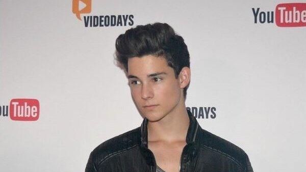 Tobias bei den Videodays 2016 in Köln. Tobias bei den Videodays 2016 in Köln.