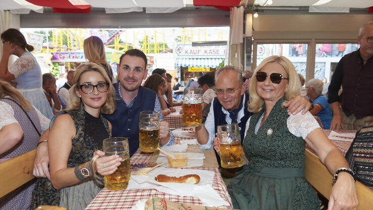 Die Partybilder vom Samstag, 12. August 2023, aus dem Festzelt Lechner.