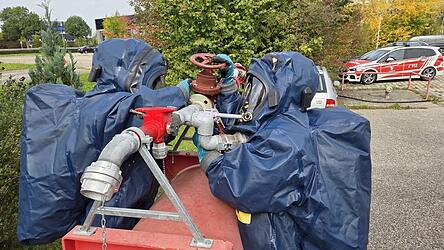 Immer dann, wenn gef&auml;hrliche Stoffe austreten kommen die Schutzanz&uuml;ge zum Einsatz.