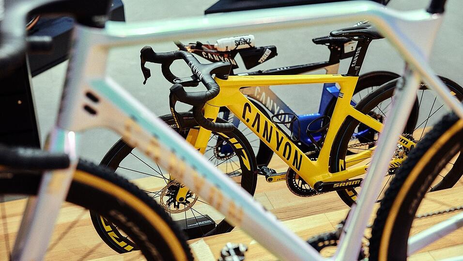 Canyon ist mit Sportr&auml;dern gro&szlig; geworden, nun investiert der Koblenzer Hersteller in E-Bikes. (Archivbild)