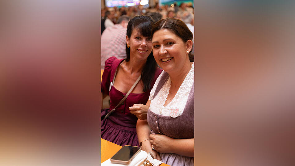 Die Partybilder vom Sonntag, 9. August, aus dem Festzelt Greindl. Die Partybilder vom Sonntag, 9. August, aus dem Festzelt Greindl.