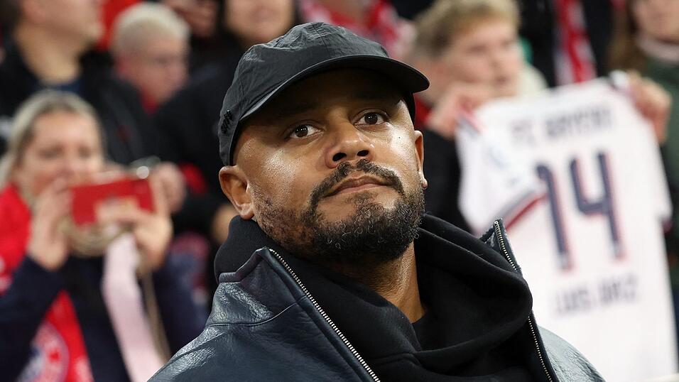 Bayern-Coach Kompany sei etwas kränklich, hieß es. Bayern-Coach Kompany sei etwas kränklich, hieß es.