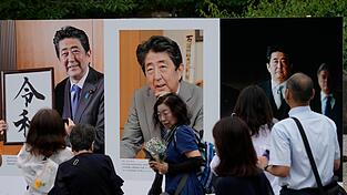 Der Auftakt zum Prozess gegen den Attentäter des japanischen Ex-Premiers Abe zieht großes Interesse auf sich. (Archivbild) Der Auftakt zum Prozess gegen den Attentäter des japanischen Ex-Premiers Abe zieht großes Interesse auf sich. (Archivbild)
