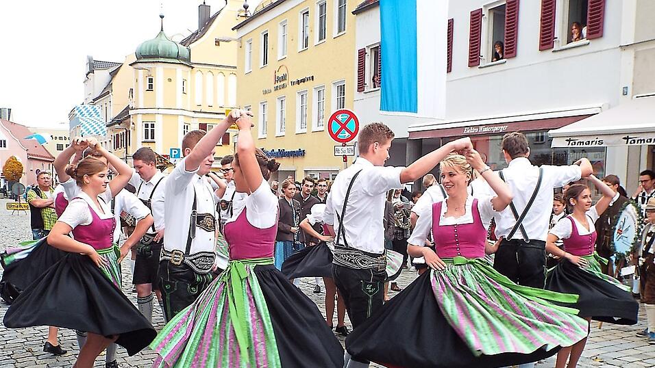 Auch der Auszug entfällt in diesem Jahr. Auch der Auszug entfällt in diesem Jahr.