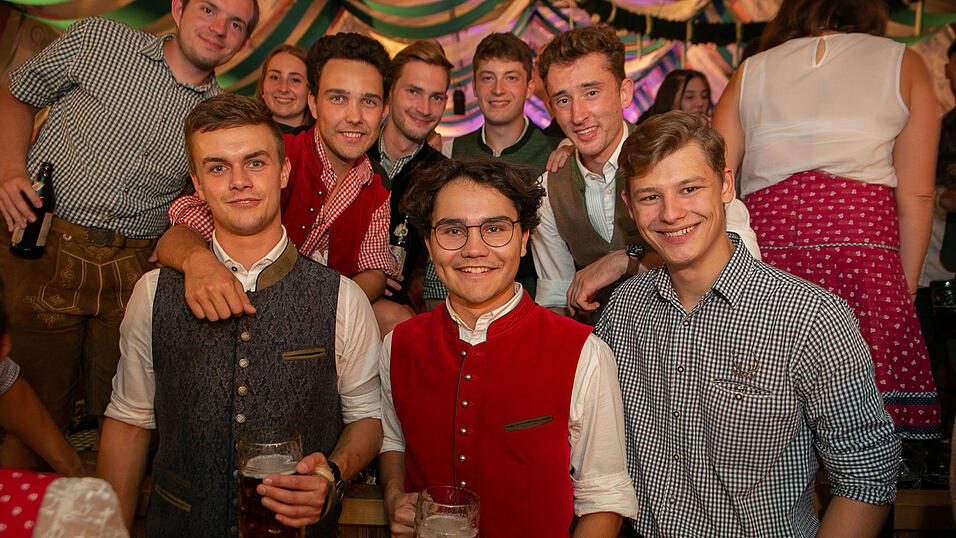Die Partybilder von Sonntag, 21. August 2022, aus dem Festzelt Weckmann. 