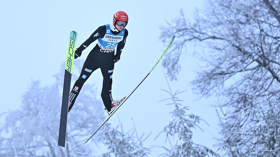 Karl Geiger springt auf Platz drei in Willingen. Karl Geiger springt auf Platz drei in Willingen.
