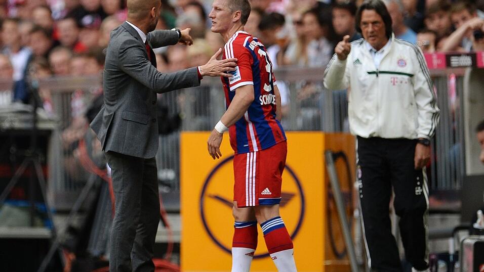 Hans-Wilhelm Müller-Wohlfahrt (r) hat Pep Guardiola bis heute nicht verziehen. (Archivbild) Hans-Wilhelm Müller-Wohlfahrt (r) hat Pep Guardiola bis heute nicht verziehen. (Archivbild)