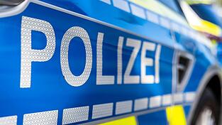 Die Polizei sucht nun nach Zeugen. (Symbolbild)