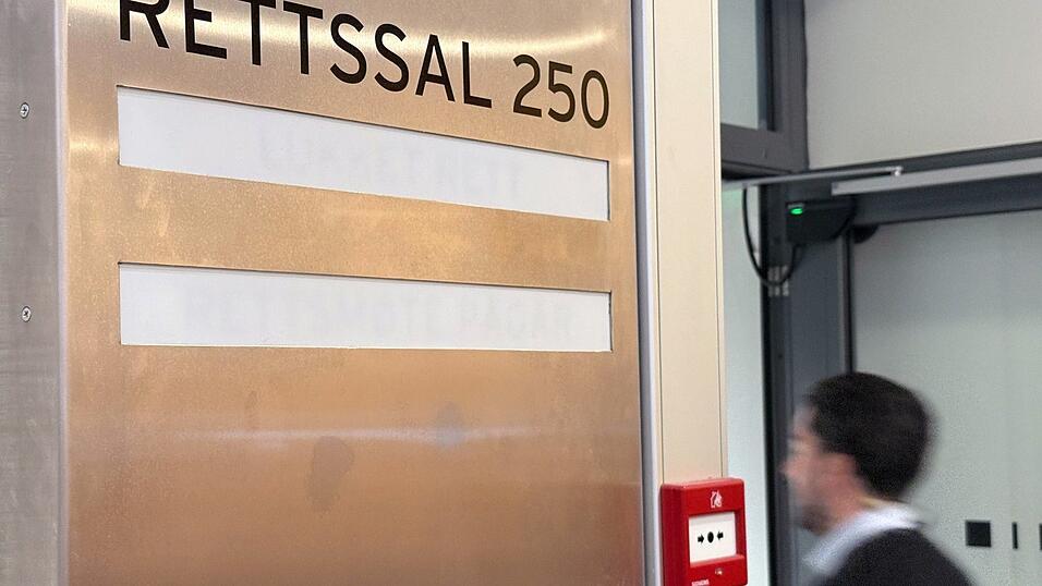 Im Gerichtssaal 250 findet der Prozess gegen Marius Borg H&oslash;iby statt.