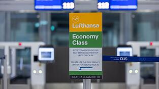 Lufthansa rechnet mit massiven Flugausf&auml;llen an diesem Donnerstag.