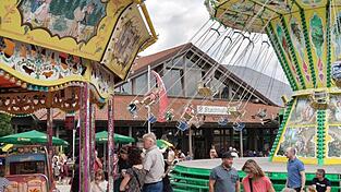 Nach zehn Tagen Fest- und Wiesnbetrieb endete das Vilsbiburger Volksfest am Sonntag mit vielen Besuchern. &bdquo;Ein guter Endspurt&ldquo;, lobte der Festwirt, nachdem die ersten Tage eher schlecht anliefen.