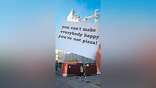 Wer als B&uuml;rgermeister ins Rathaus einziehen wird, muss sich klar sein, dass er nicht alle Menschen gl&uuml;cklich machen kann, das schafft nur ein St&uuml;ck Pizza.