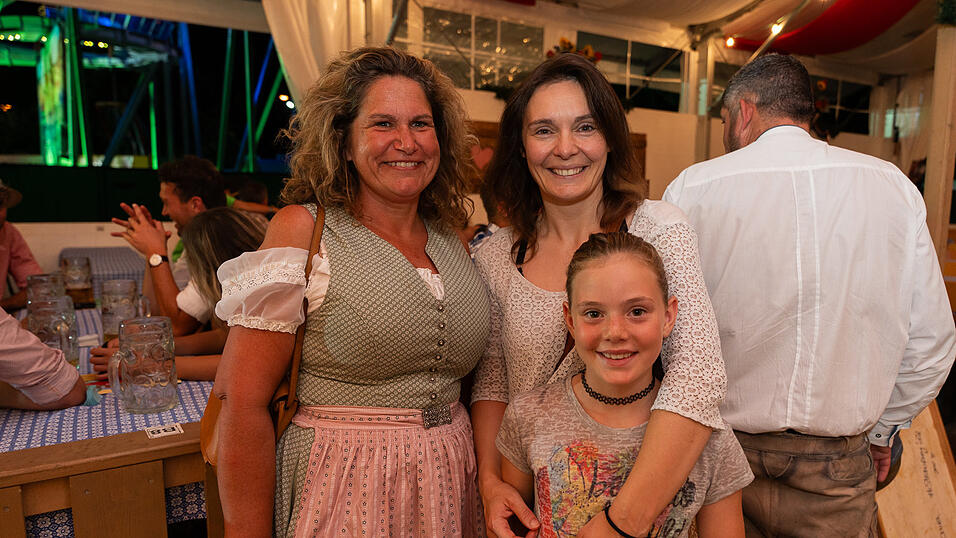 Die Partybilder vom Sonntag, 20. August 2023, aus dem Festzelt Greindl. Die Partybilder vom Sonntag, 20. August 2023, aus dem Festzelt Greindl.