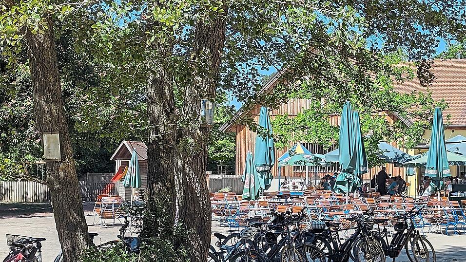 Reichlich Platz, sogar f&uuml;r gro&szlig;e Radlergruppen, bietet die Walba in Unterirading, unmittelbar vor den Toren der Stadt.
