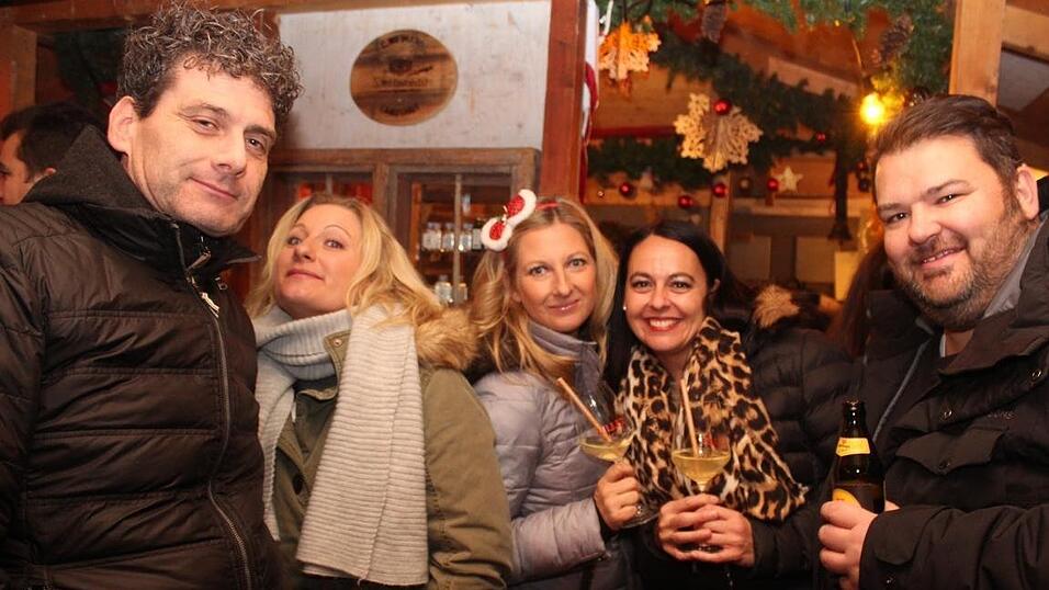 In Landshut lockten am Wochenende der Kunsthandwerkermarkt und die H&uuml;ttengaudi zahlreiche Besucher an.