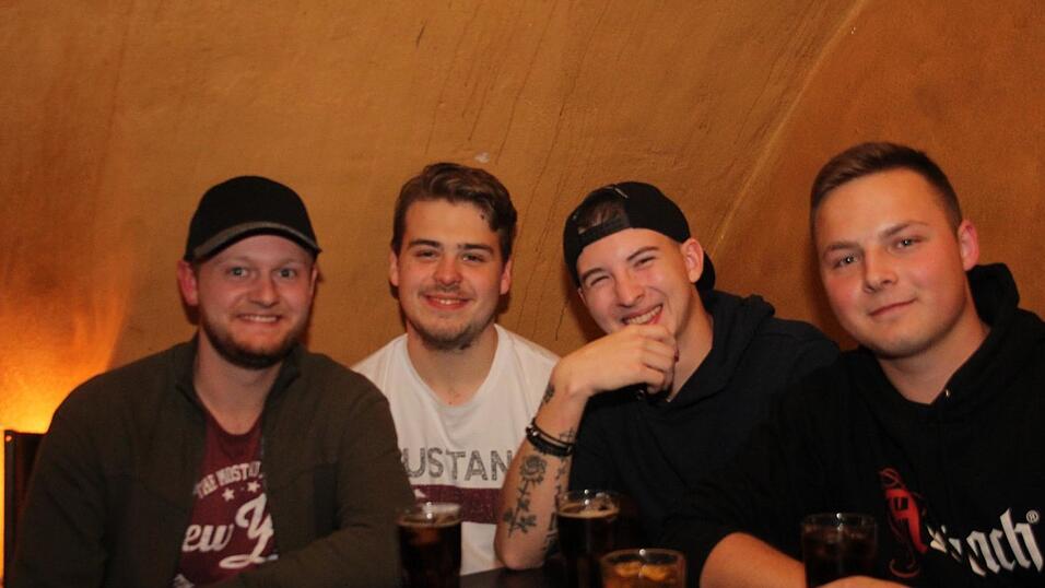 So wurde am Samstag, 23. Oktober, im Beatschuppen in Landshut gefeiert - die Partybilder. So wurde am Samstag, 23. Oktober, im Beatschuppen in Landshut gefeiert - die Partybilder.