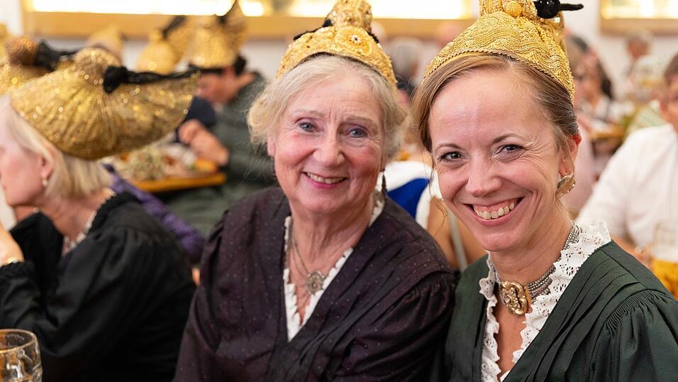Die Partybilder vom Freitag, 7. August, aus dem Festzelt Krönner. Die Partybilder vom Freitag, 7. August, aus dem Festzelt Krönner.