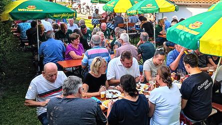 Fürs leibliche Wohl war bestens gesorgt beim Sommernachtsfest der Schützen.