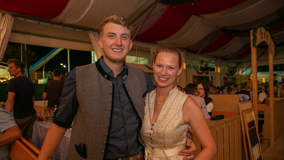 Die Partybilder vom Sonntag, 14. August 2022, aus dem Festzelt Greindl.