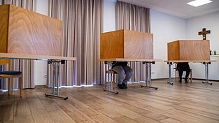 Vor allem in den kreisfreien St&auml;dten stehen h&auml;ufig Stichwahlen an.