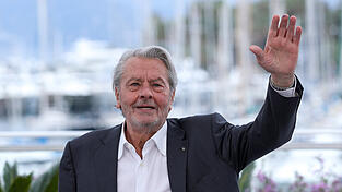 Alain Delon 2019 bei den Filmfestspielen in Cannes, wo er mit der Goldenen Ehren-Palme geehrt wurde.