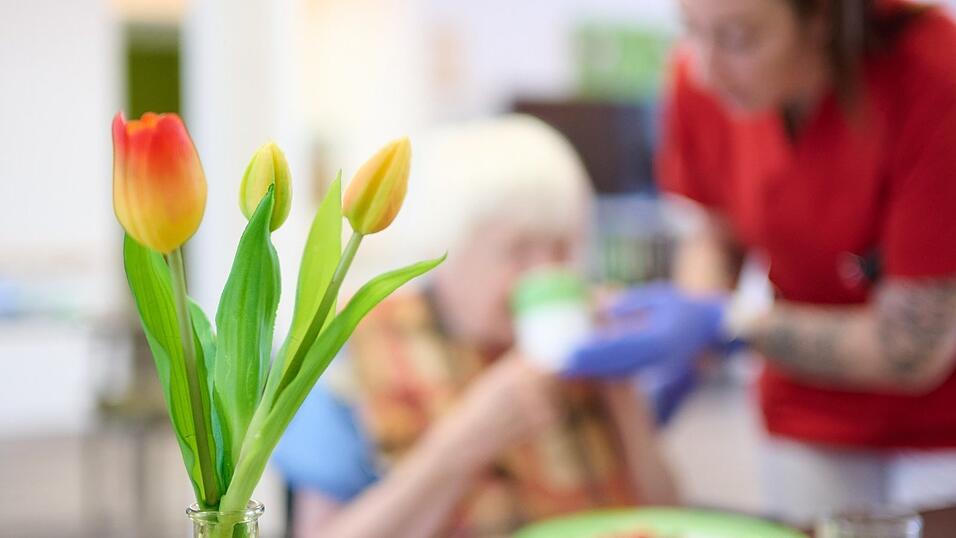 Auch die f&uuml;rsorglichsten Pfleger k&ouml;nnen &Uuml;bergriffe auf Heimbewohner nicht immer verhindern.