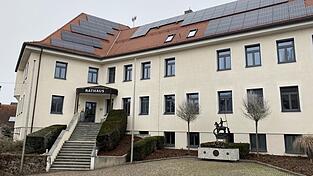 Das Rottenburger Rathaus soll einen neuen Chef bekommen. (Archivbild)