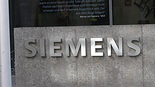 Bei Siemens haben sich Arbeitgeber und Arbeitnehmer auf gleich mehrere Vereinbarungen geeinigt. (Archivbild)