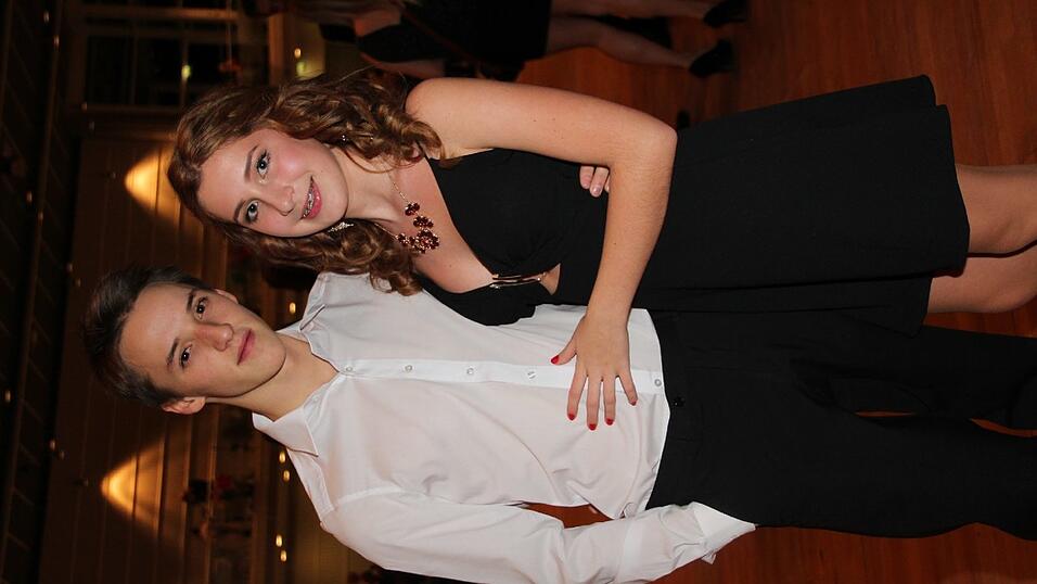 Die Bilder vom Abschlussball der Tanzschule Seidel in der Fraunhofer-Halle am 28. November. Die Bilder vom Abschlussball der Tanzschule Seidel in der Fraunhofer-Halle am 28. November.