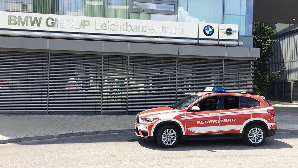 In einer Halle des BMW-Werk Landshut ist am Sonntag ein Brand ausgebrochen.