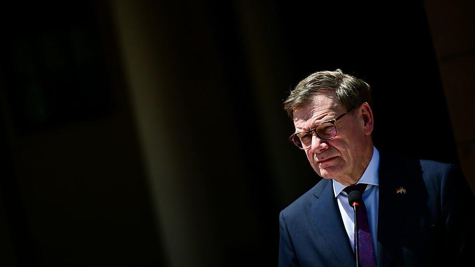 Au&szlig;enminister Johann Wadephul (CDU) warnt davor, sich aus der internationalen Ordnung zur&uuml;ckzuziehen.