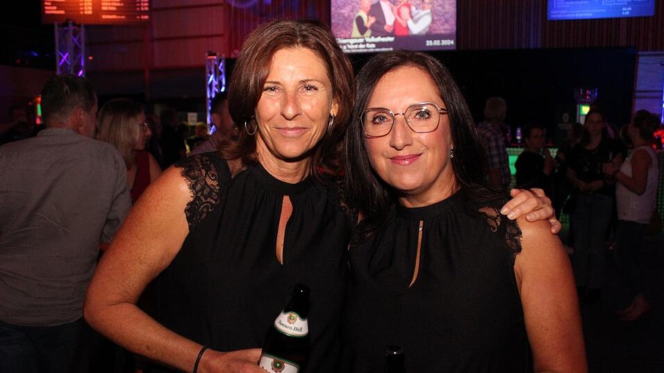 Auf der Eskara &Uuml;30-Party in Essenbach war wieder viel los.