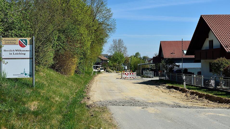 Die Ertüchtigung der Ortsdurchfahrt Loiching geht zügig voran.