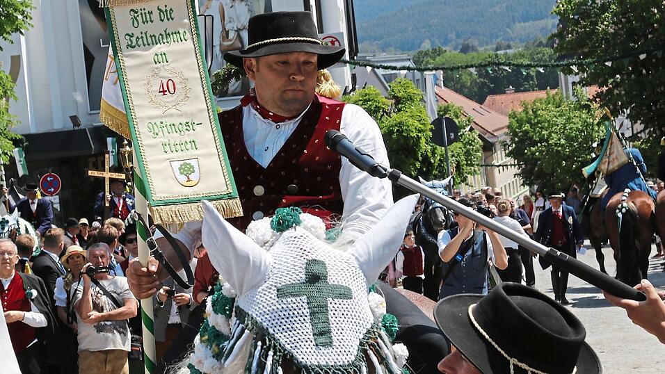 Michael Schmid, Handelsfachwirt, Arrach