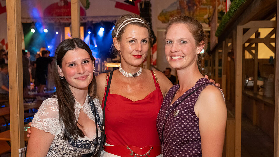 Die Partybilder vom Sonntag, 13. August 2023, aus dem Festzelt Greindl. Die Partybilder vom Sonntag, 13. August 2023, aus dem Festzelt Greindl.