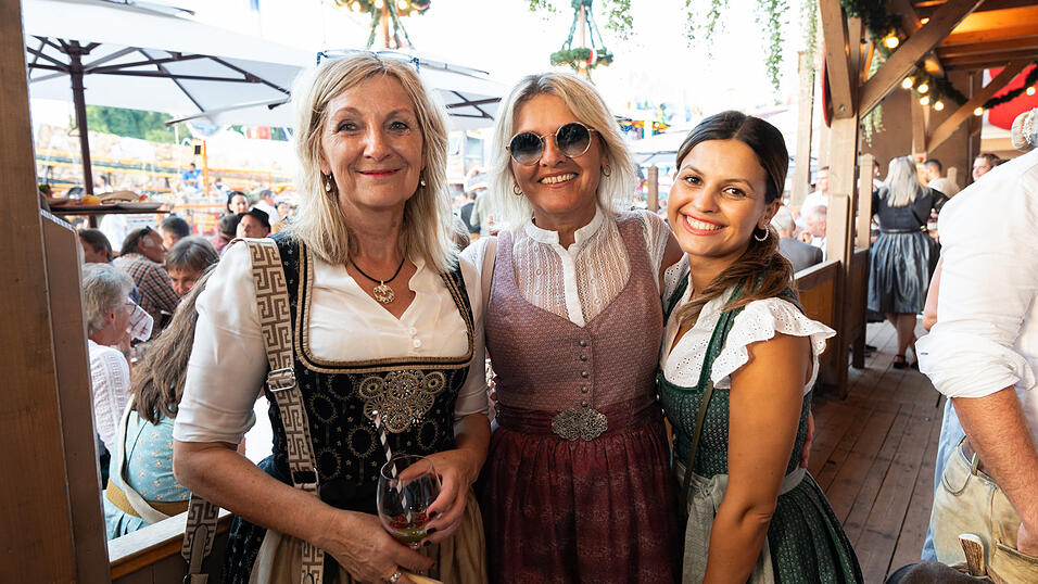 Die Partybilder vom Freitag, 16. August 2024, aus dem Festzelt Kr&ouml;nner.