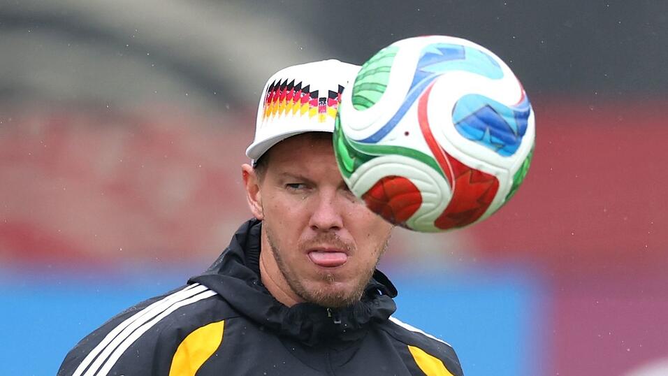 Wen lässt der Bundestrainer gegen Ecuador an den Ball? Wen lässt der Bundestrainer gegen Ecuador an den Ball?