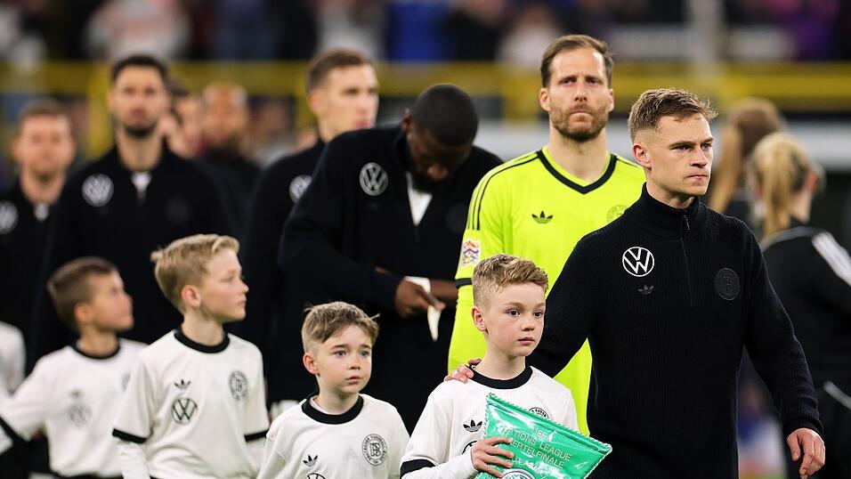 Kimmich soll die DFB-Elf in neuer, alter Rolle zur WM führen (Archivbild).