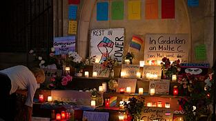 Die Gedenkstätte für Malte C in Münster am 03.09.2022. Der 25-Jährige wurde am Christopher Street Day brutal niedergeschlagen und erlag später seinen Verletzungen.