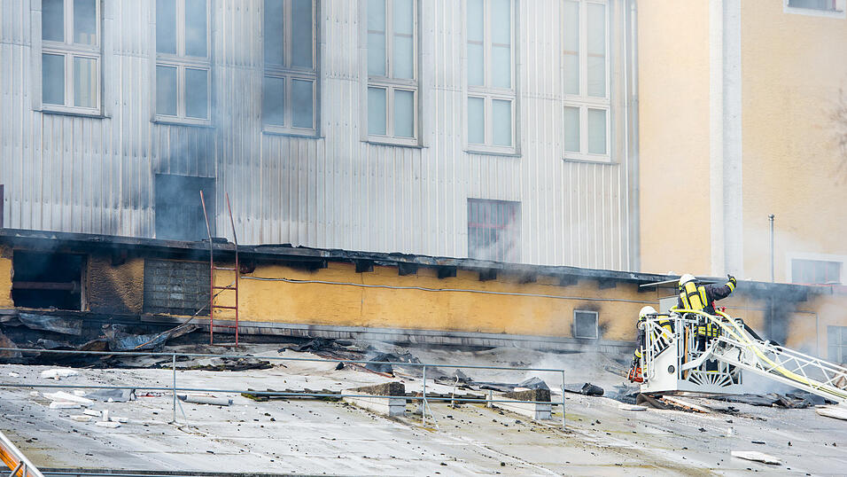 Bei dem Brand in der Irlbacher Schlossbrauerei entstand ein Millionenschaden. Foto: Mathias Adam
