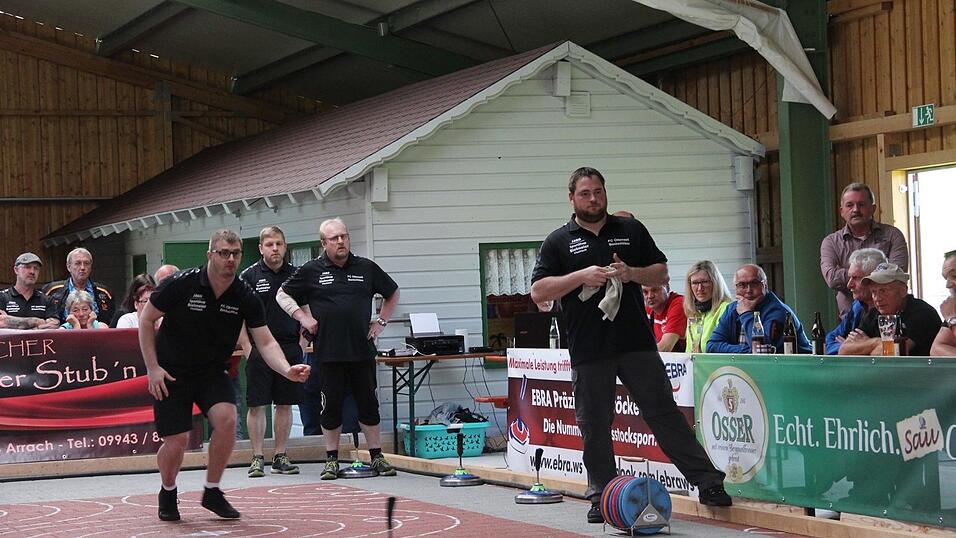 Trotz einer 3:1-F&uuml;hrung mussten sich die Buam aus dem Lamer Winkel am Ende dem TSV Hartpenning verdient mit 3:7 geschlagen geben.