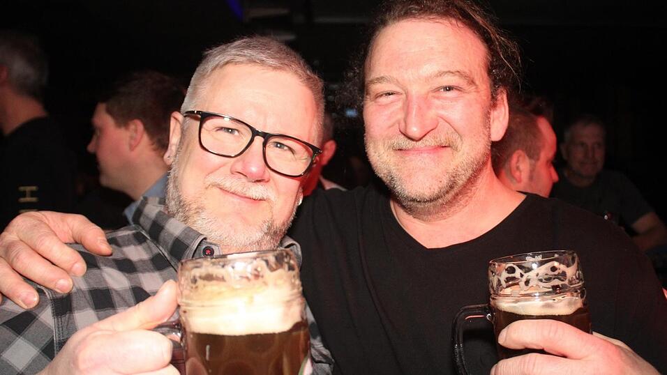 Auf der Eskara &Uuml;30-Party in Essenbach war wieder viel los.