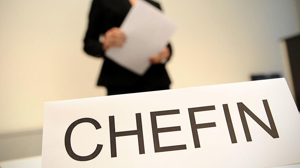 Der Frauenanteil auf Vorstandsposten der 160 börsennotierten deutschen Unternehmen stagniert nach einem Bericht der Allbright-Stiftung auf niedrigem Niveau. (Symbolbild) Der Frauenanteil auf Vorstandsposten der 160 börsennotierten deutschen Unternehmen stagniert nach einem Bericht der Allbright-Stiftung auf niedrigem Niveau. (Symbolbild)