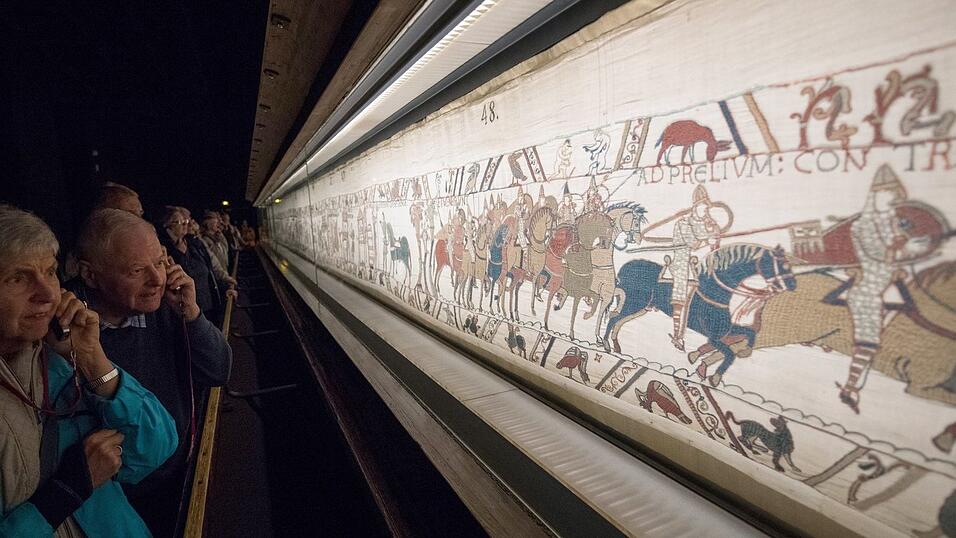 Über Monate können Kunstbegeisterte den Teppich in London bestaunen. (Archivbild) Über Monate können Kunstbegeisterte den Teppich in London bestaunen. (Archivbild)