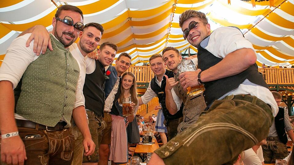Die Partybilder vom Sonntag, 14. August 2022, aus dem Festzelt Nothaft.