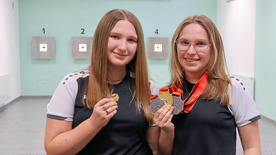 Helen (13, links) und Romy (16) Noe sind begeisterte wie erfolgreiche Pistolenschützinnen. Helen (13, links) und Romy (16) Noe sind begeisterte wie erfolgreiche Pistolenschützinnen.