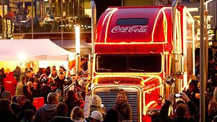 Der knallrote Laster soll am 13. Dezember von 14 bis 20 Uhr auf dem Theresienplatz halten.