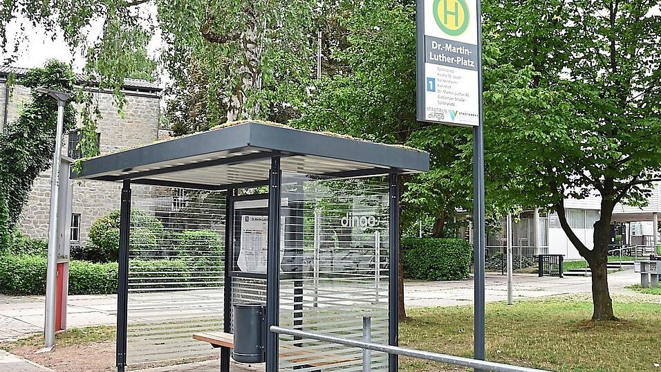 Man kommt gut voran mit den Neu- und Umbaumaßnahmen der Stadtbushaltestellen. Man kommt gut voran mit den Neu- und Umbaumaßnahmen der Stadtbushaltestellen.