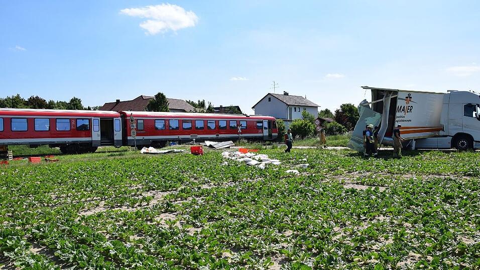 Am Bahnübergang Ostsiedlung ist es am Donnerstagnachmittag zu einem Unfall gekommen.